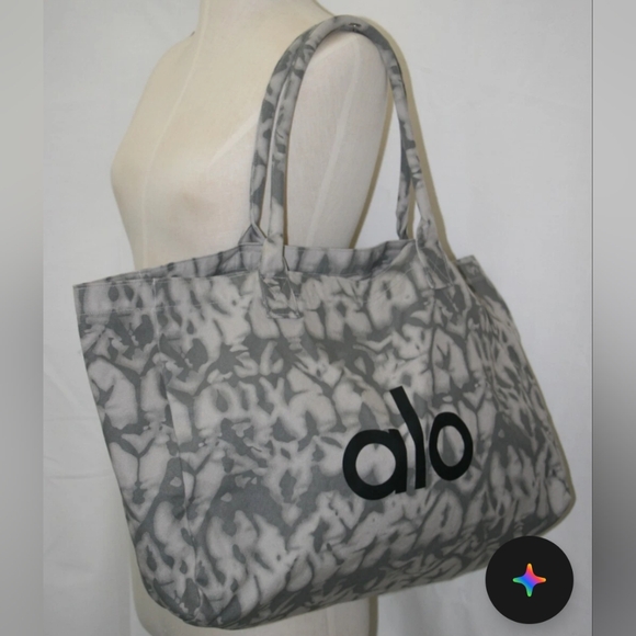 ALO Yoga Gray White Tie Dye Iconic Shopper Canvas Cotton Tote Bag Excellent - Picture 1 of 8